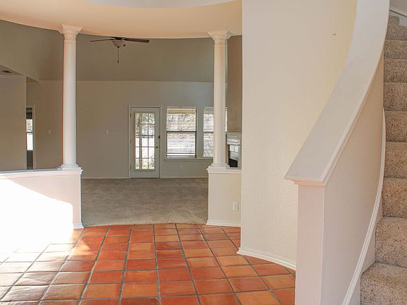 4th image of 2607 Chestnut Bnd