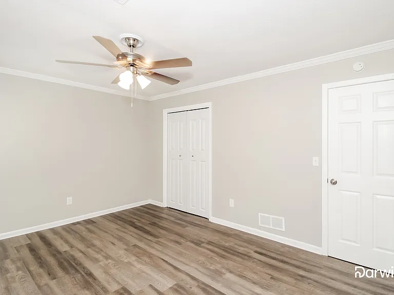 2071 Shadowood Dr — Photo 10
