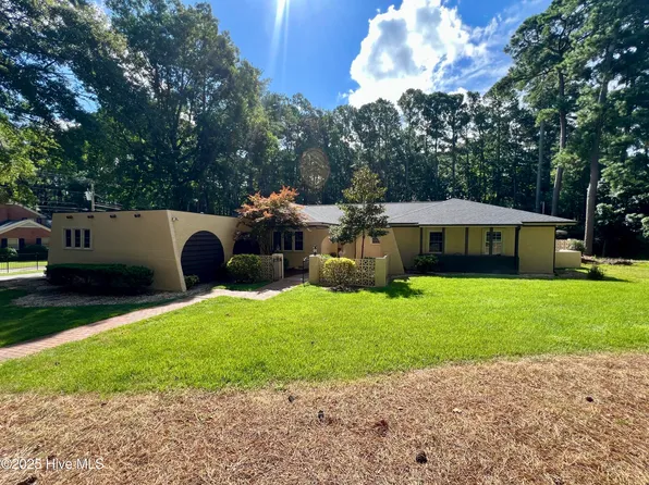 212 Wilshire Boulevard N, Wilson, NC 27893