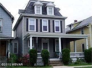 2nd image of 622 Campbell St