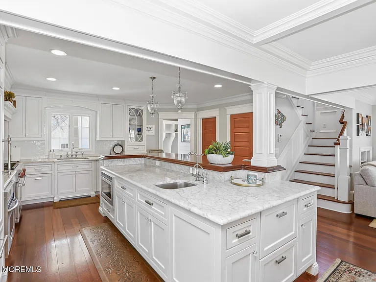 565 Trout Ave — Photo 10