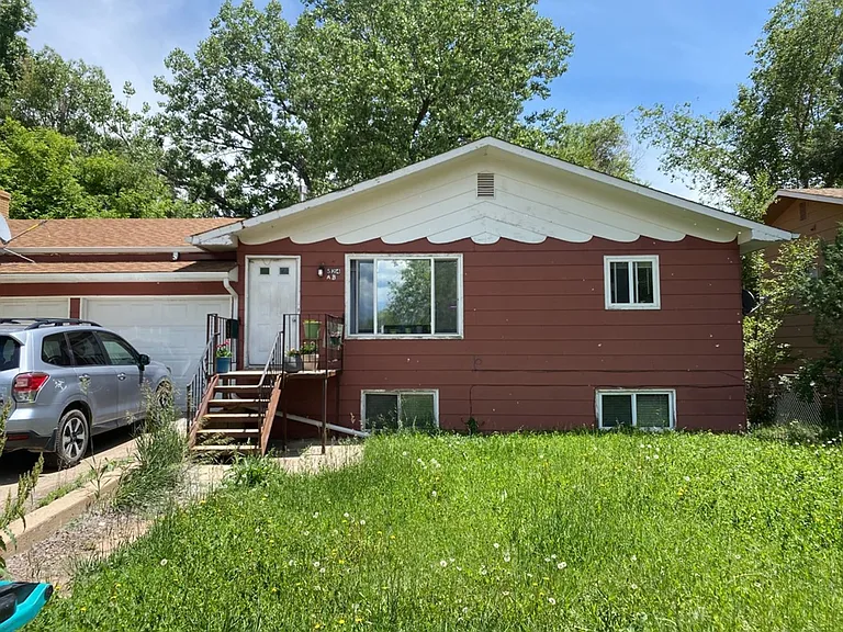 524 N Frey Ave #B — Photo 3