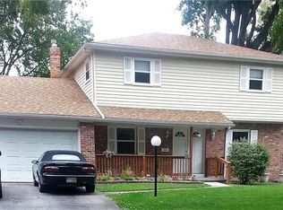 1936 Winchester Rd, Toledo, OH 43613