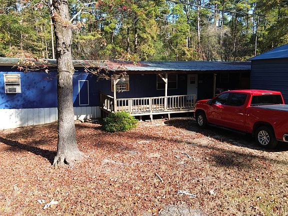 3rd image of 50 Holly St