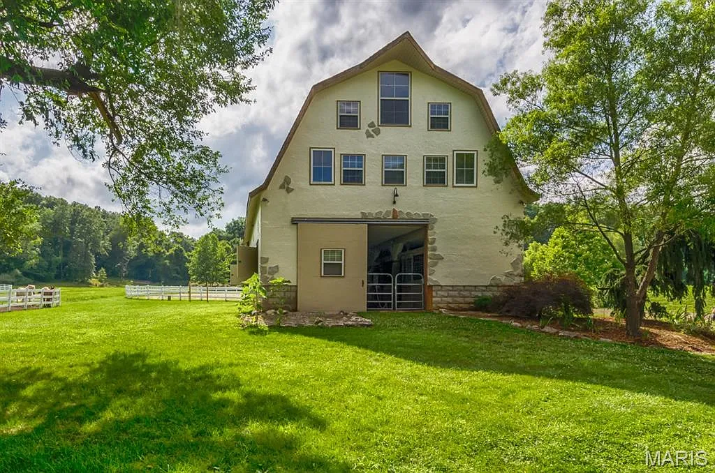 1 bed, 1.0 bath, 750 sqft, $1,950 — Photo 3