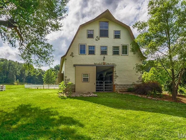 1235 Wild Horse Creek Rd — Photo 3
