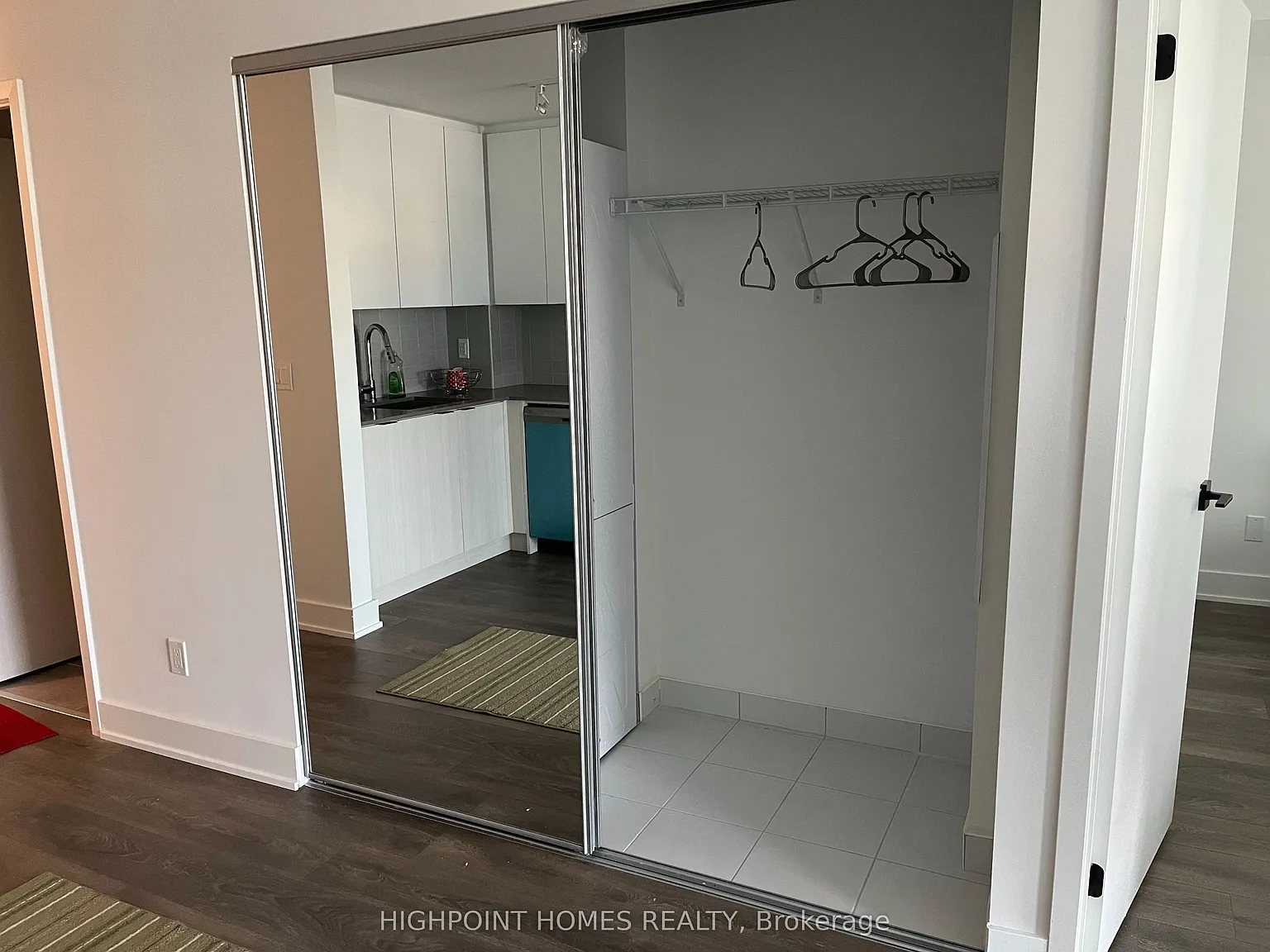 2 bed, $2,450 — Photo 4