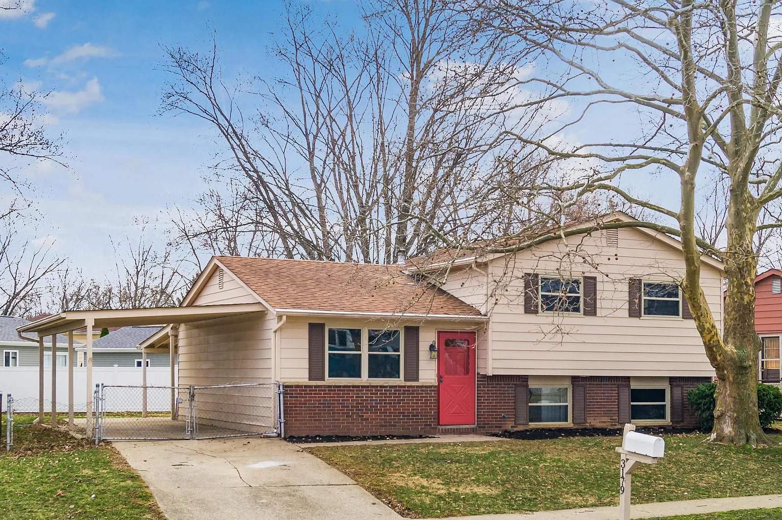 3179 Valley Park Ave photo 1