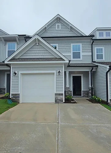 11 Saltford Ln Photo 1