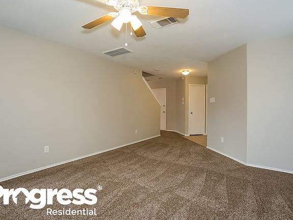 2nd image of 14411 Hillard Green Ln