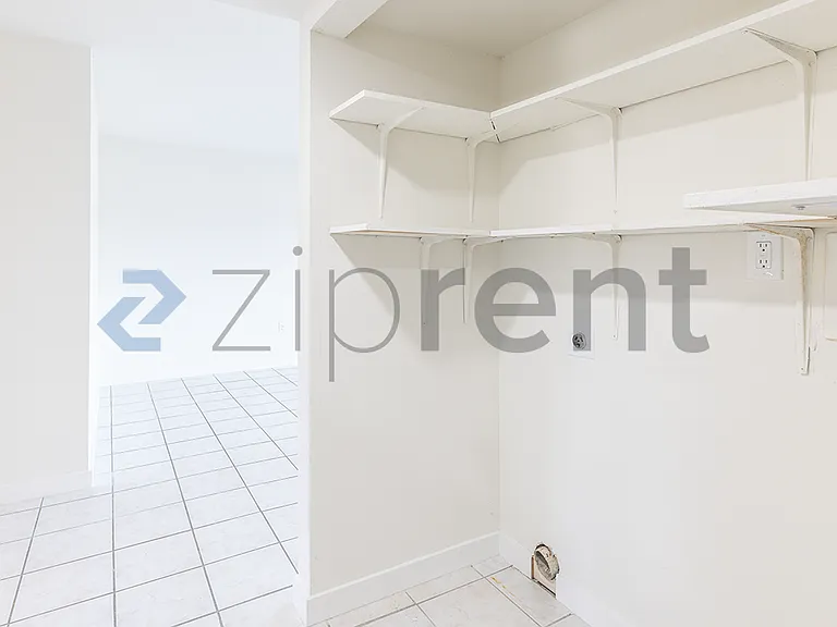 238 Chandler St #203 — Photo 13