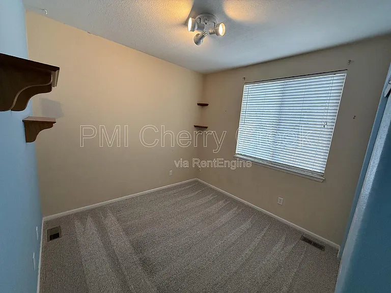 1929 Baguette Dr — Photo 24