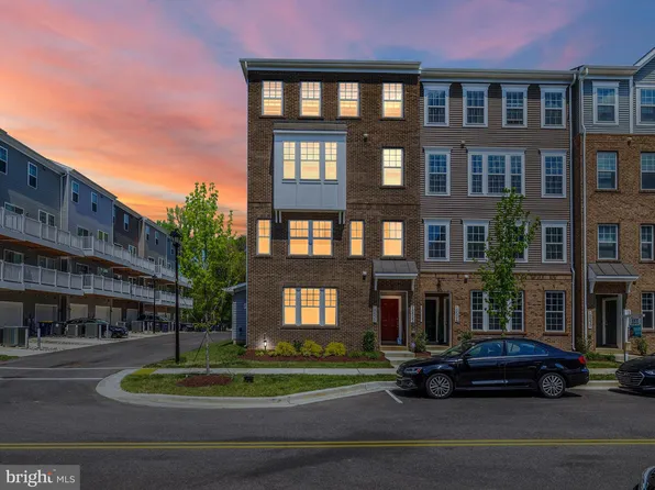 10520 Sally Ride Ln, Lanham, MD 20706