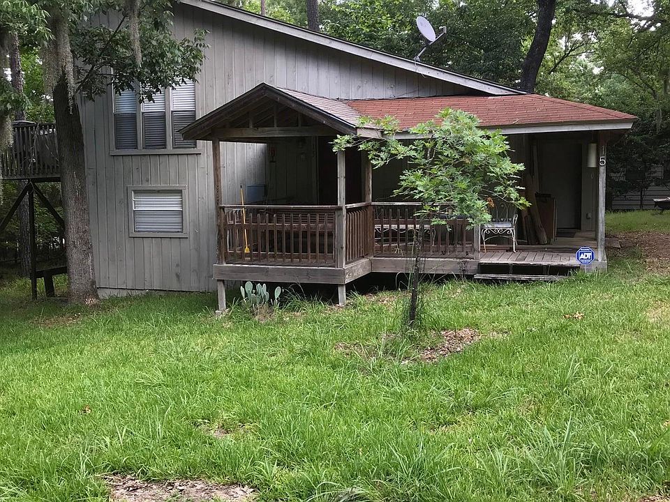 1st image of 15 Wood Cove Cir