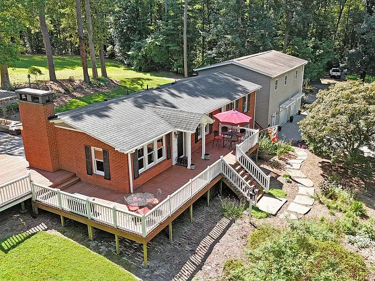 2129 Kelly Rd — Photo 48