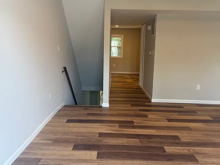 14658 Bakersfield St — Photo 13