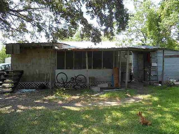 5th image of 3628 Mockingbird St