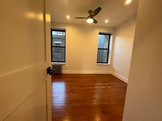 Rented by Triumph Property Group | media 4