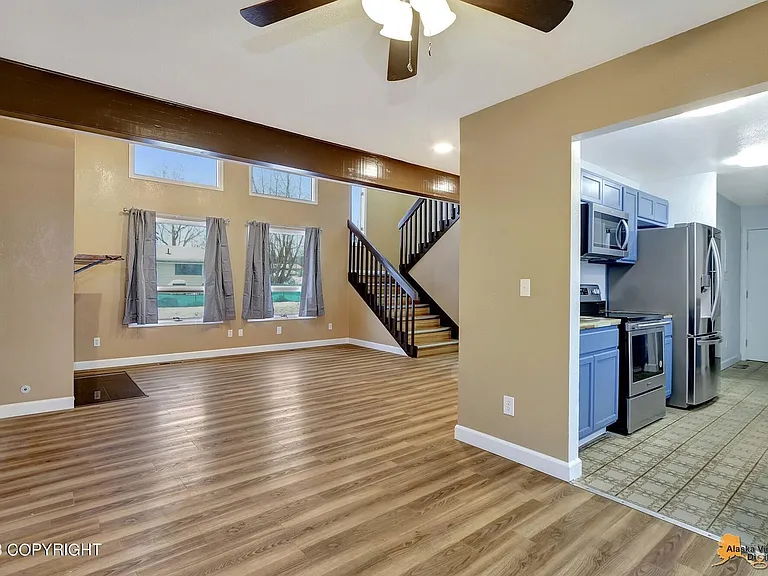 2905 Turnagain St — Photo 25