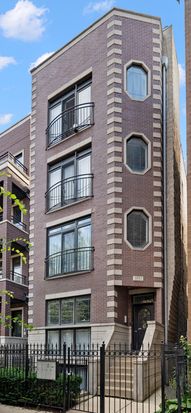 3531 N Wilton Ave APT 4, Chicago, IL 60657