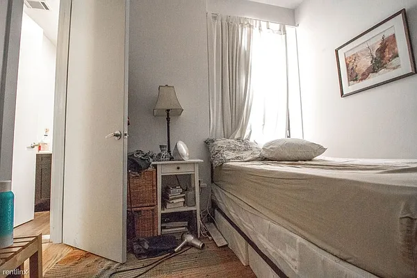 Rented by EXR | media 12