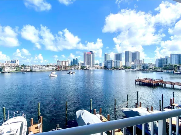 410 Golden Isles Dr APT 407, Hallandale, FL 33009
