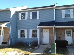 22 Bennington Ct, Easton, PA 18040