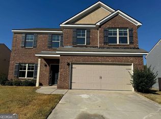 2676 Calvary Dr, Hampton, GA 30228