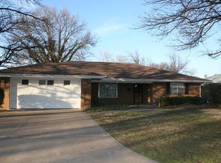 2518 Indian Dr, Enid, OK 73703