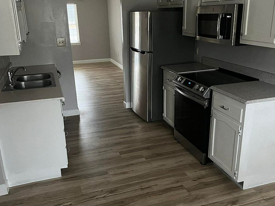 1st image of 1007 Southwest Blvd APT G