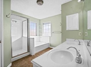 8512 Tamar Trl, Fort Worth, TX 76118
