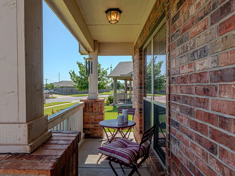 19213 Blanco Dr — Photo 5