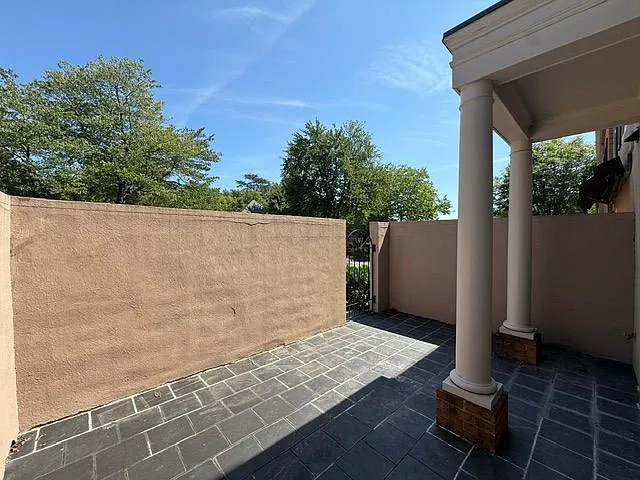 2 bed, 2.5 bath, 1152 sqft, $1,975 — Photo 3
