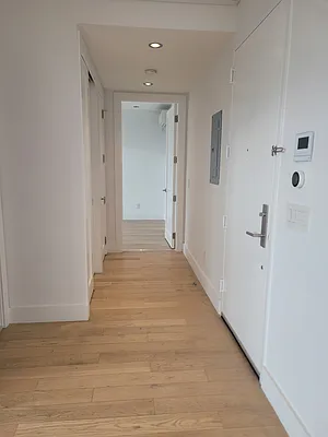 Rented by Bond New York | media 6