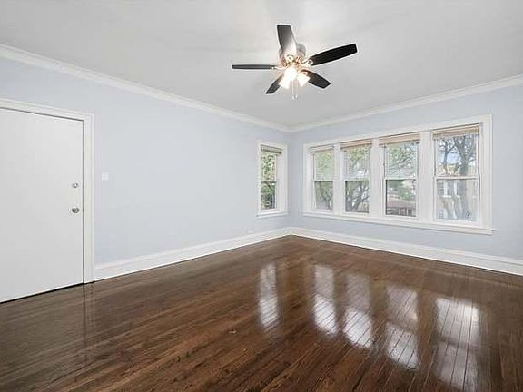 5th image of 2034 N Lamon Ave Floor 2