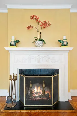 Sold by Compass | media 16