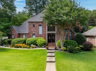 137 Calais Dr, Maumelle, AR 72113