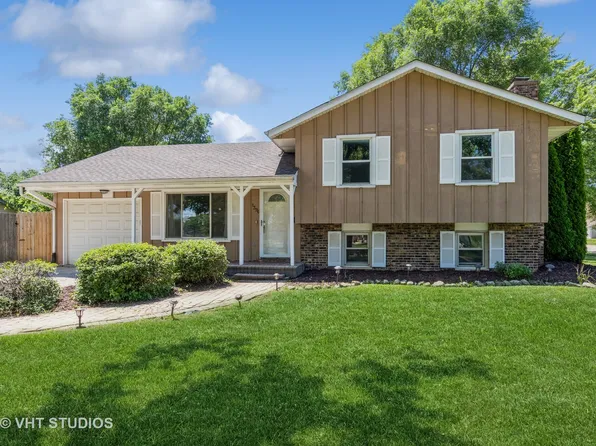 1396 Joyce Ave, Glendale Heights, IL 60139