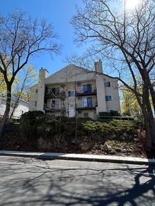 210 Smith St APT 9, Lowell, MA, 01851