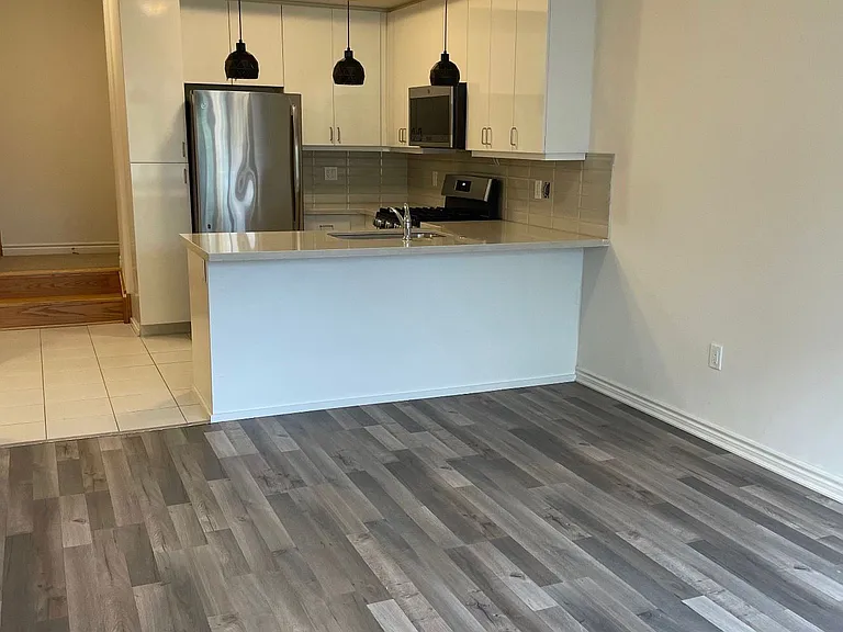 1150 Stroud Ln #6 — Photo 6