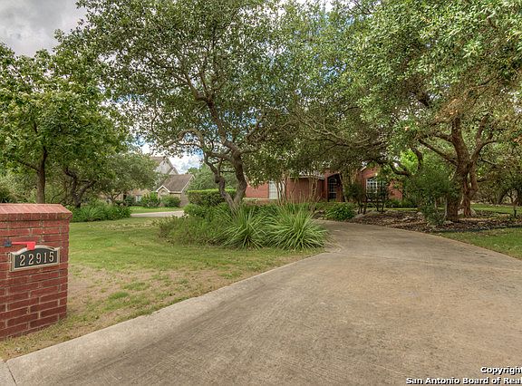 4th image of 22915 Mangrove Dr