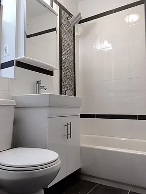 Rented by Quest Realty Sunnyside Corp | media 15