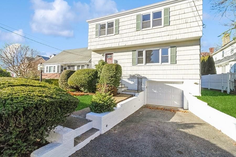 1st image of 536 Tompkins Avenue