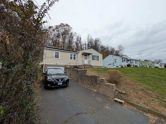 2nd image of 366 Burr Street