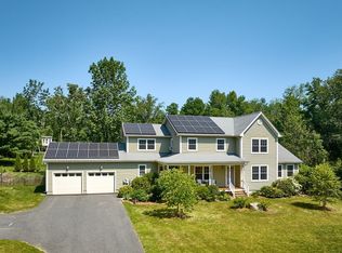 2 Deer Haven Dr, Haydenville, MA 01039