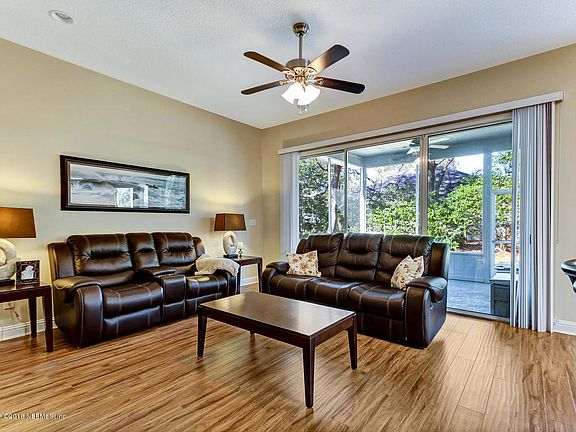 5th image of 13869 Hanover Park Ct