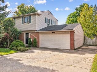 11008 Seventeen Mile Rd, Sterling Heights, MI 48313