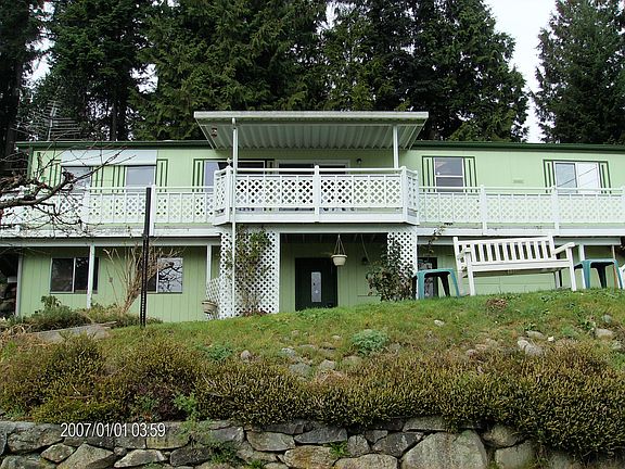 2nd image of 5807 Madrona Ave NE