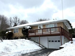 975 Lattimer Rd, Lattimer Mines, PA 18234