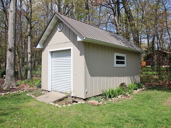 2nd image of 2536 Cherrywood Ln